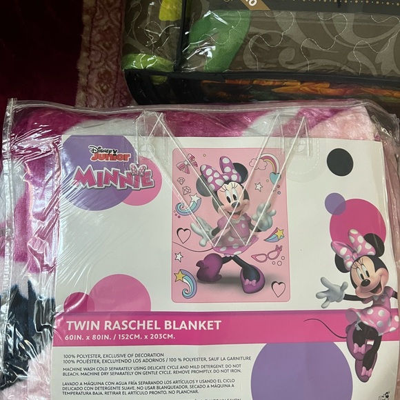 Cobijas y cubrecamas en todo size y para niños y bebés - Picture 14 of 16